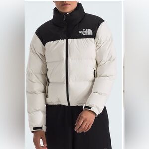 The North Face 1996 Packable Quilted 700 Fill Power Down Jacket Black White Med